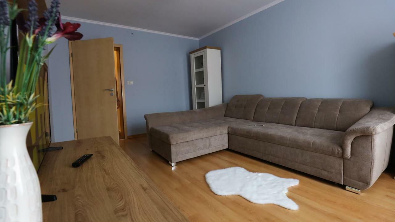 Old Square Apartments 5 ティミショアラ エクステリア 写真